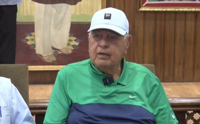 Farooq Abdullah addressing media on Leh violence