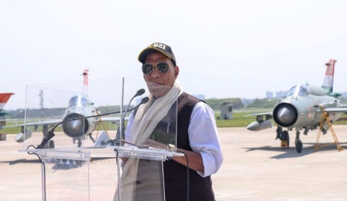 Defence Minister Rajnath Singh at the MiG-21 decommissioning ceremony
