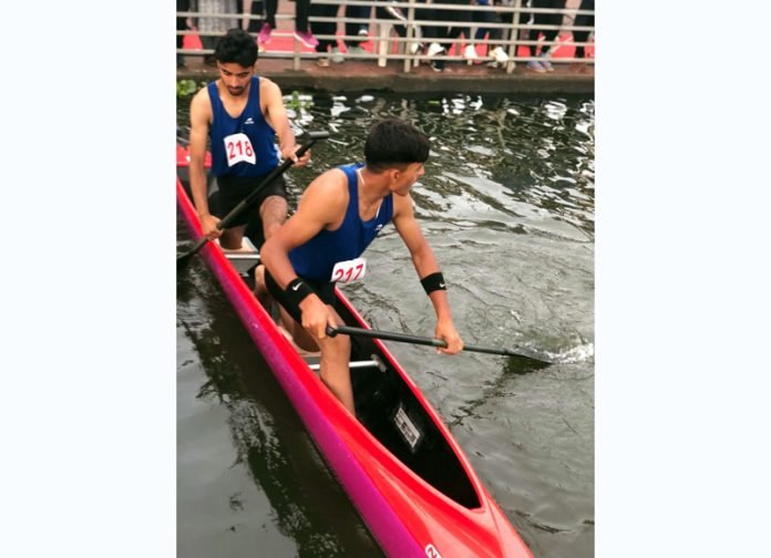 page12-4-2-696x504 Jammu and Kashmir athletes competing at the National Kayaking and Canoeing Championship